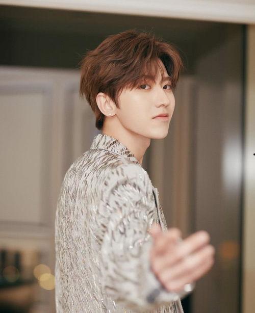 娱乐圈王大锤爆料cp,王大锤爆料神秘CP恋情 第1张 娱乐圈王大锤爆料cp,王大锤爆料神秘CP恋情 第1张